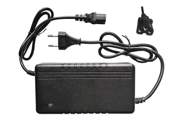 Ladegerät 3-Polig 60V  1000W - 1500Watt schwarz für Lithium Batterien