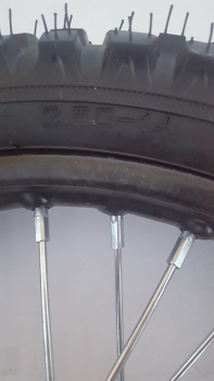 Preview: Reifen-Felgenset 14 Zoll vorne mit 12mm oder 15 mm Achse